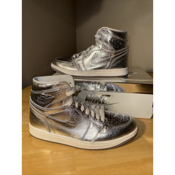 Emma Air Jordan 1 Retro Hi OG Metallic Chrome 11W main image 7